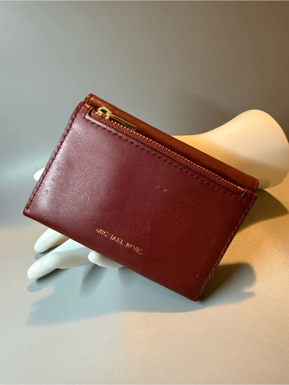 Michael Kors Burgundy Leather Tri-Fold Wallet Gold Turn Lock Coin Pocket 🖤